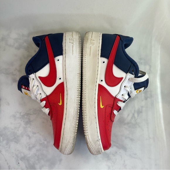 Nike Air Force 1 low red, white, and Blue Sneakers Big boy Size 4Y - Picture 6 of 9